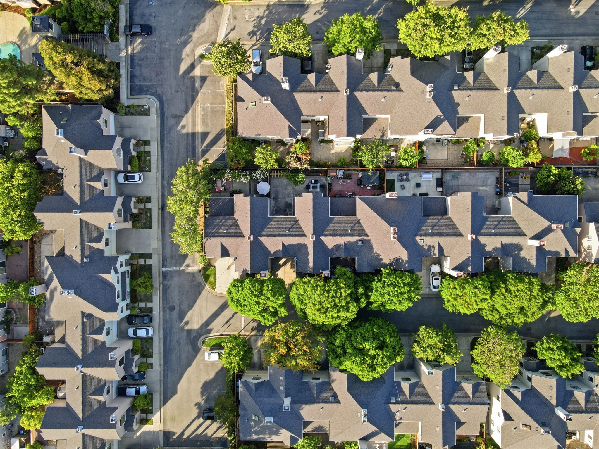 011_F8_AERIAL_1560 Chihong Dr