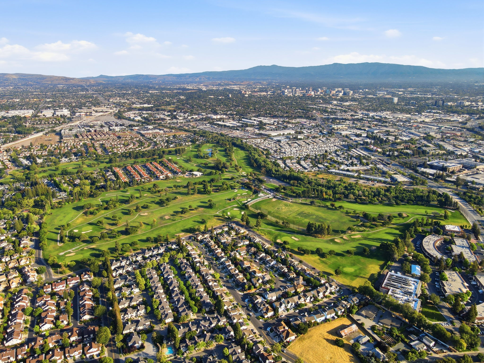 021_F8_AERIAL_1560 Chihong Dr