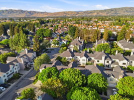 006_F8_AERIAL_1560 Chihong Dr