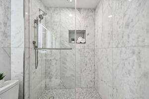 Guest Bathroom En Suite