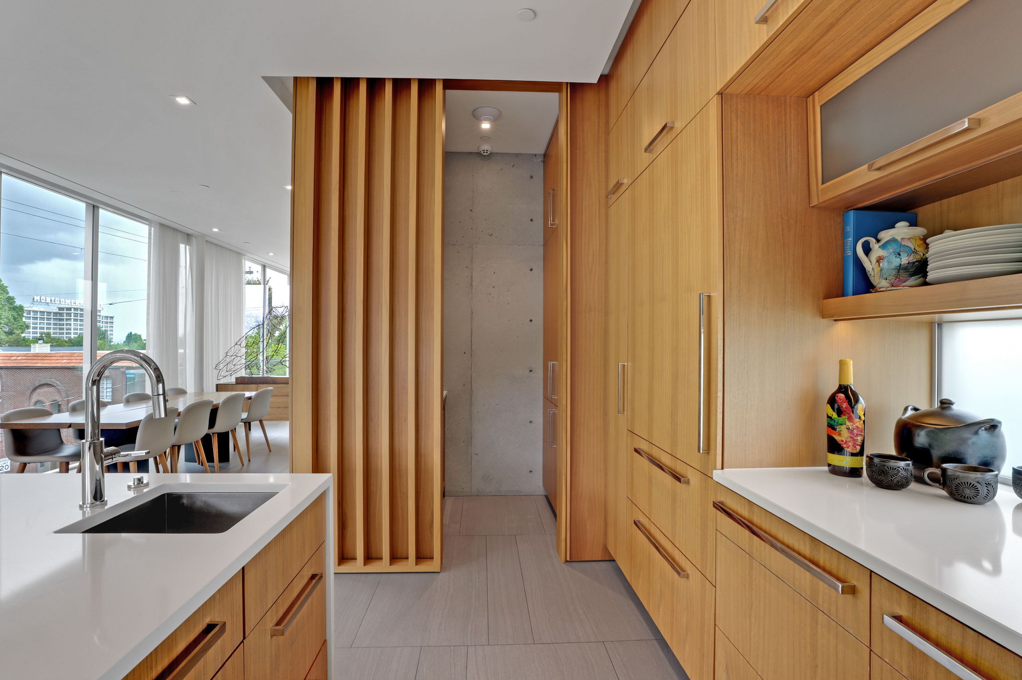 Butler's pantry