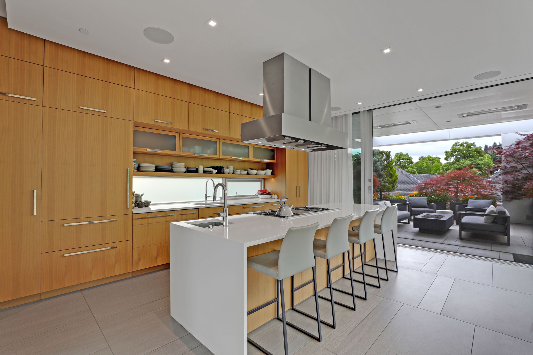 Sliding wall to window glass doors