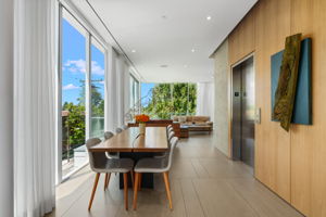 Dining room to living room