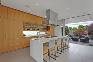 Sliding wall to window glass doors