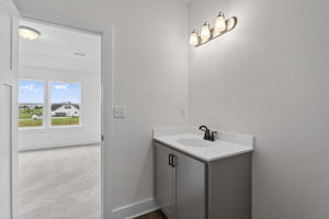  Photo 48