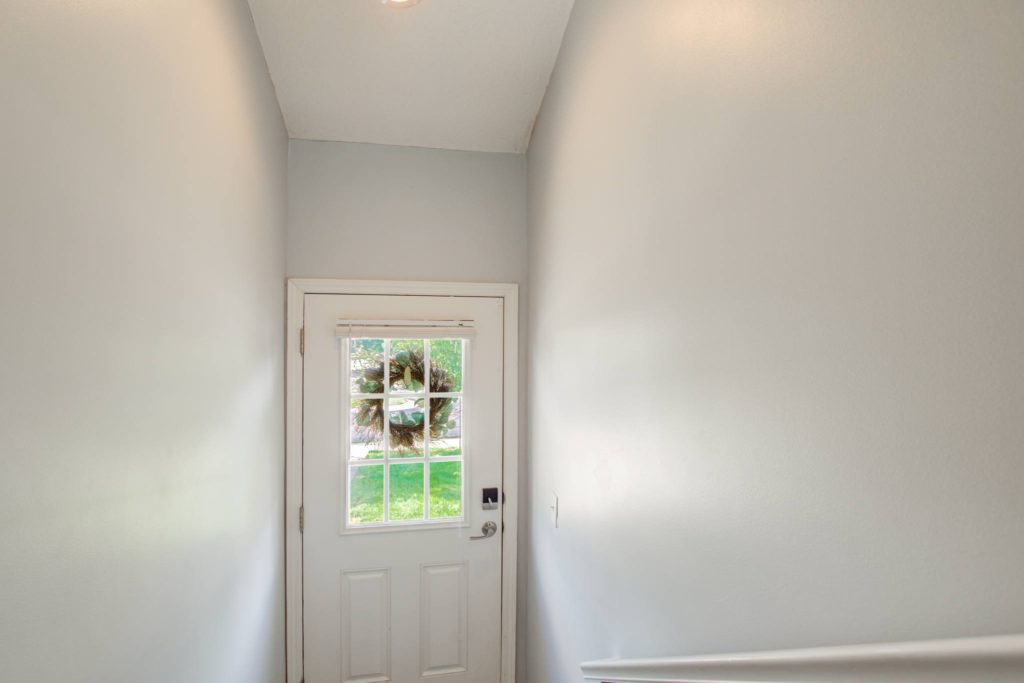5 Foyer