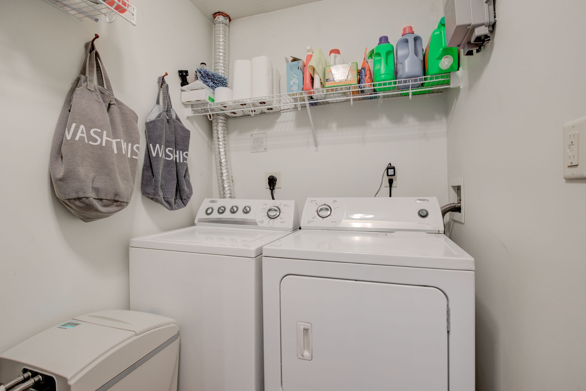 28 Laundry