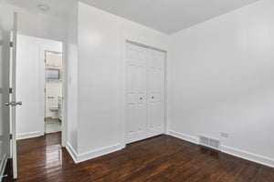 Ingleside Ave-S1406-019.jpg