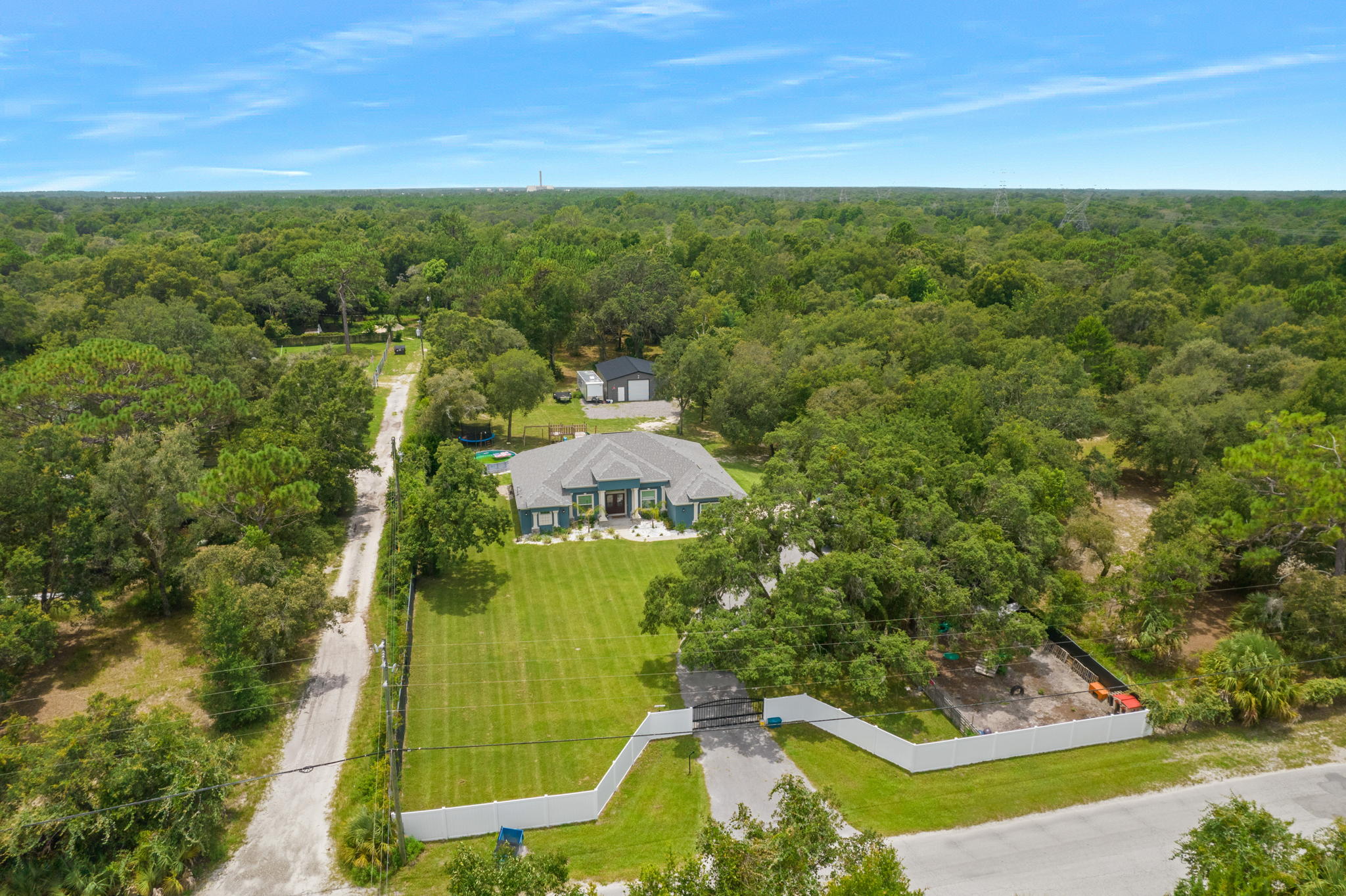 15606 Little Ranch Rd, Spring Hill, FL 34610, USA Photo 2