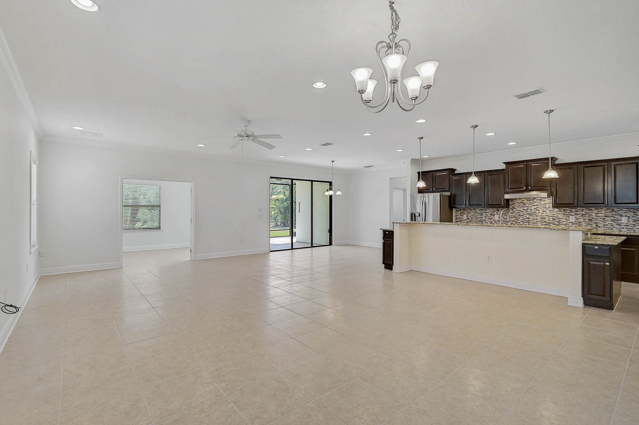 15608 31st St E-16