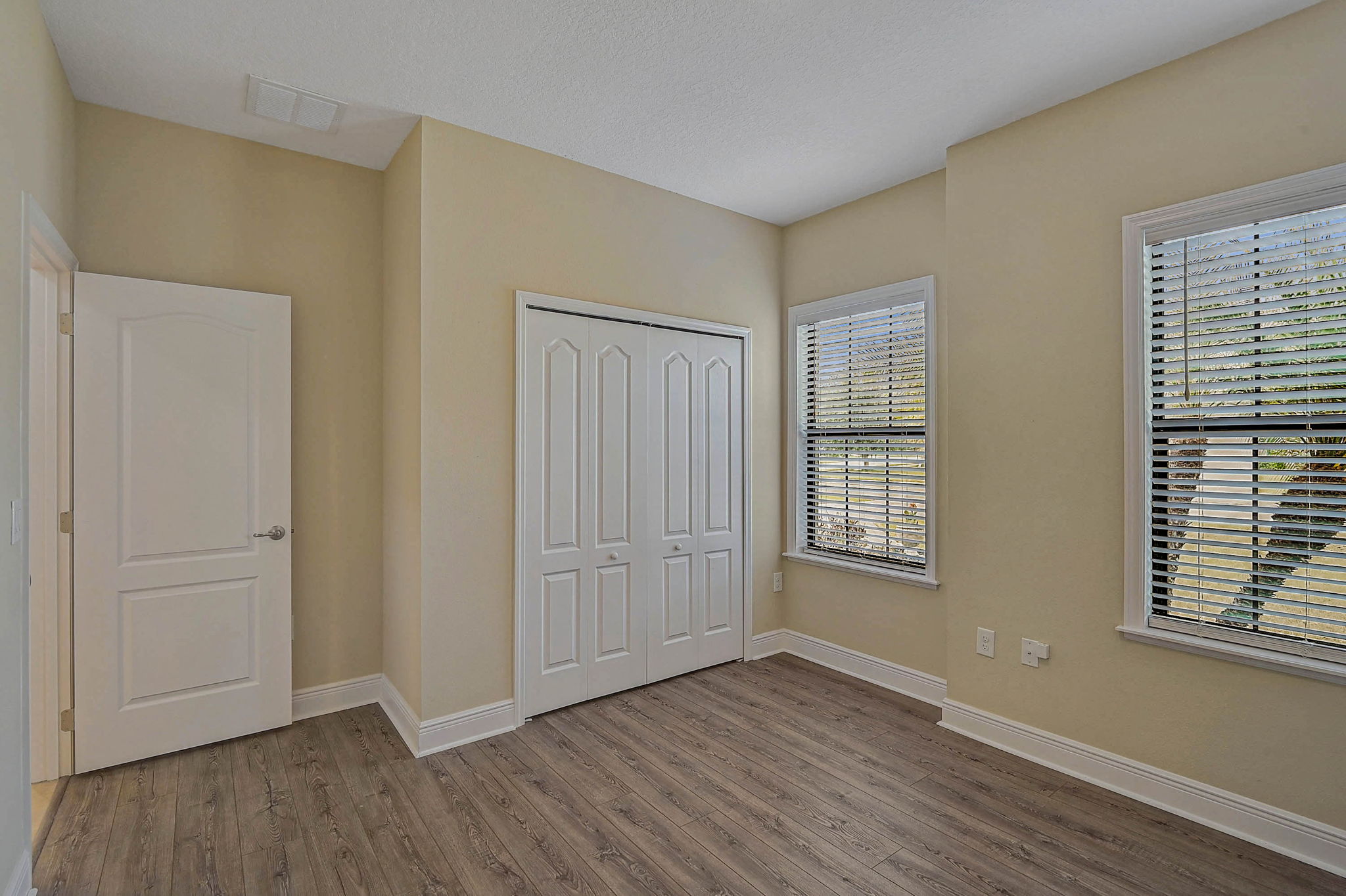 15608 31st St E-28