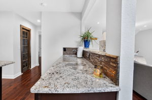  Photo 89