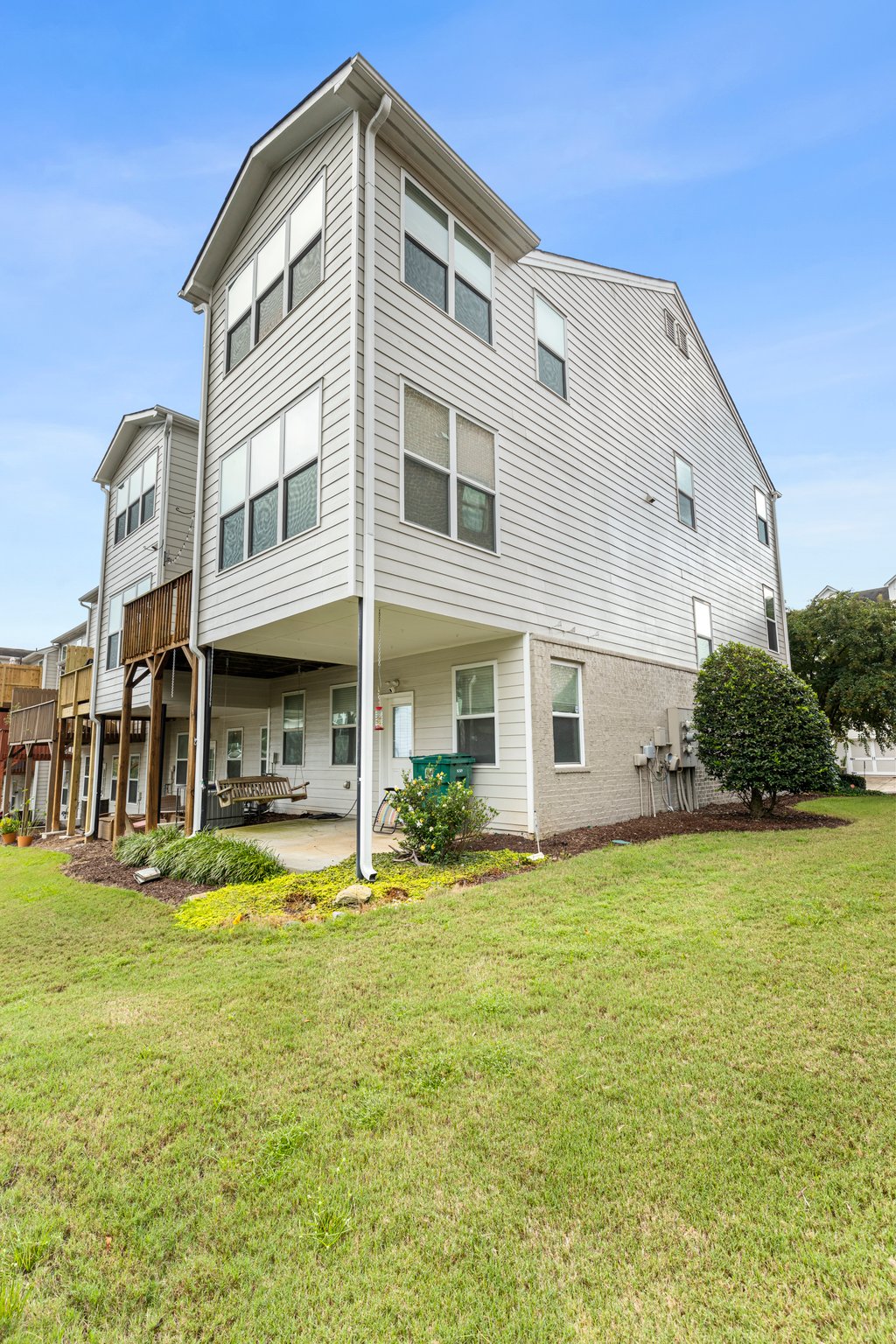 1561 Oakdale Bluffs Dr, Mableton, GA 30126 HomeStar Photo