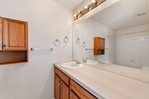 15612 E 96th Way, Commerce City, CO 80022, USA Photo 12