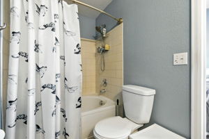  Photo 36