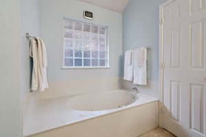 15613 Summit Parke Dr_023.jpg