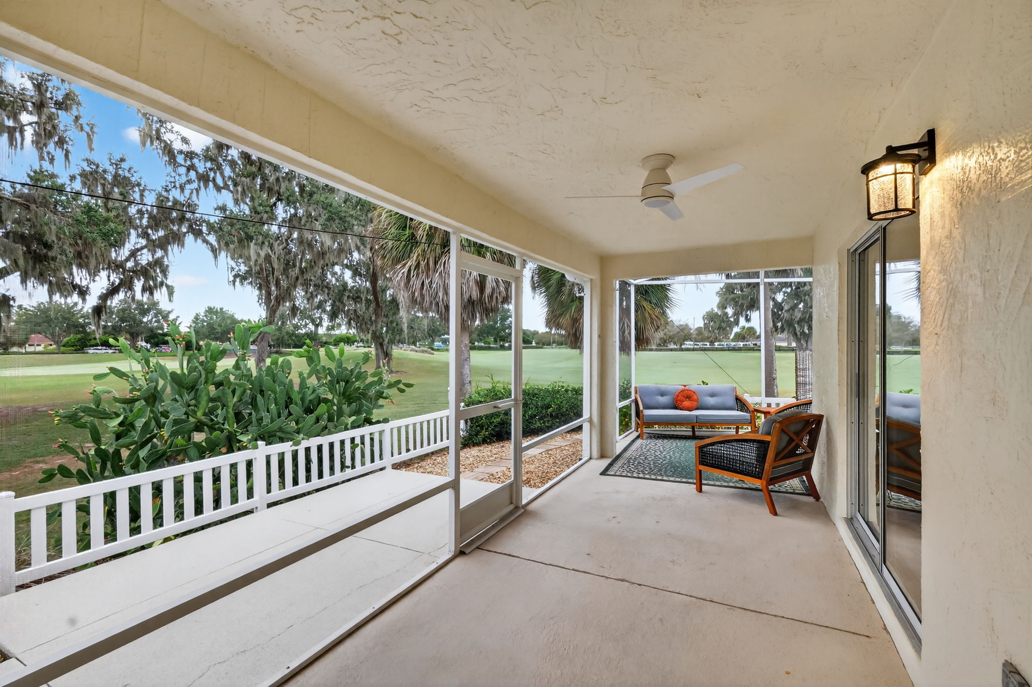Lanai with Extended Birdcage