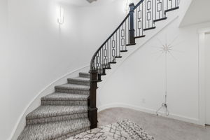  Photo 49