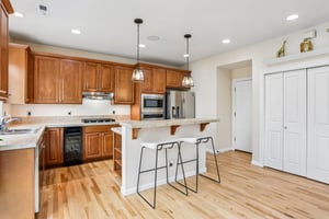 36 Ave SE-S0907-011.jpg