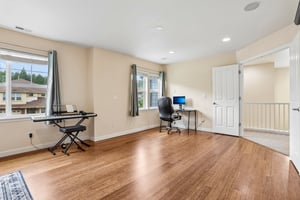 36 Ave SE-S0907-031.jpg