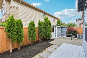 36 Ave SE-S0907-037.jpg