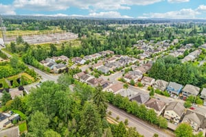 36 Ave SE-S0907-041.jpg