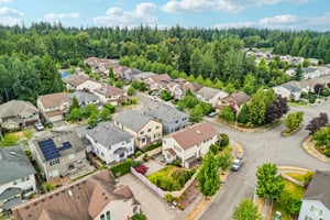 36 Ave SE-S0907-047.jpg