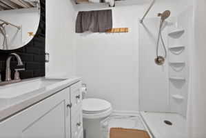  Photo 38