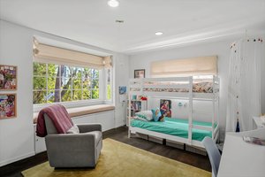 1563 N Doheny Drive-29.jpg