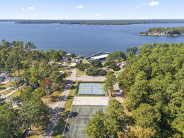 DJI_20251107122421_0132_D