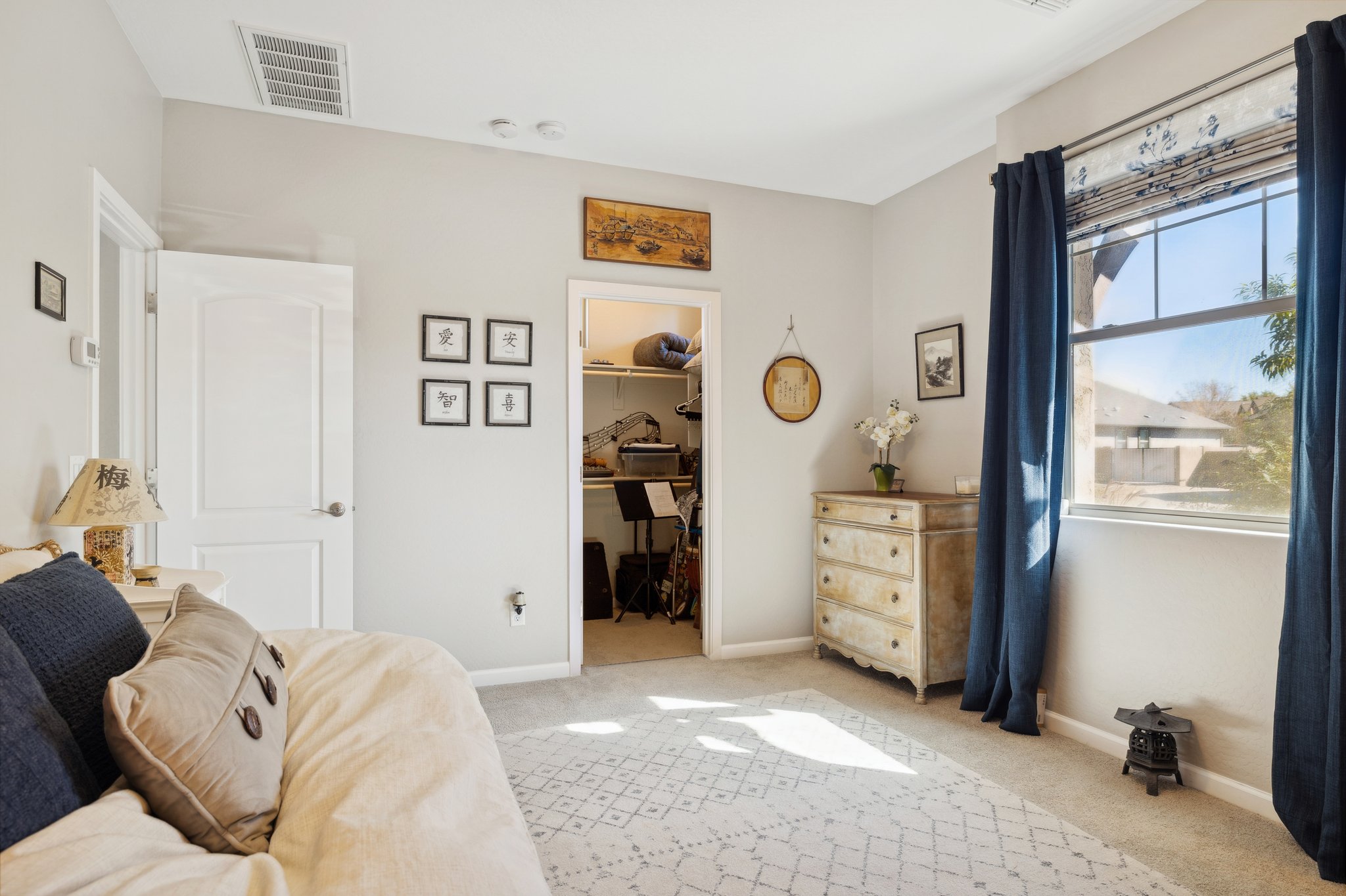 1564 E Yorkshire Ave - 018.jpg