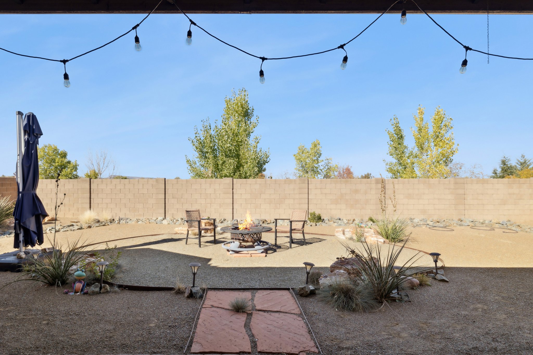 1564 E Yorkshire Ave - 006 (2).jpg