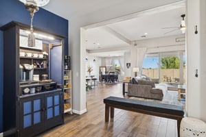 1564 E Yorkshire Ave - 006.jpg