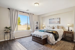 1564 E Yorkshire Ave - 012.jpg