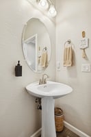 1564 E Yorkshire Ave - 022.jpg