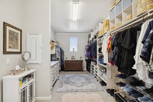 1564 E Yorkshire Ave - 027.jpg