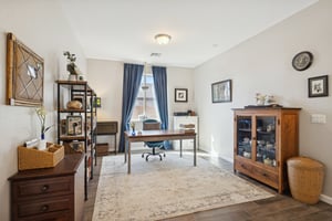 1564 E Yorkshire Ave - 035.jpg