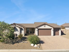 1564 E Yorkshire Ave - 018 (2).jpg