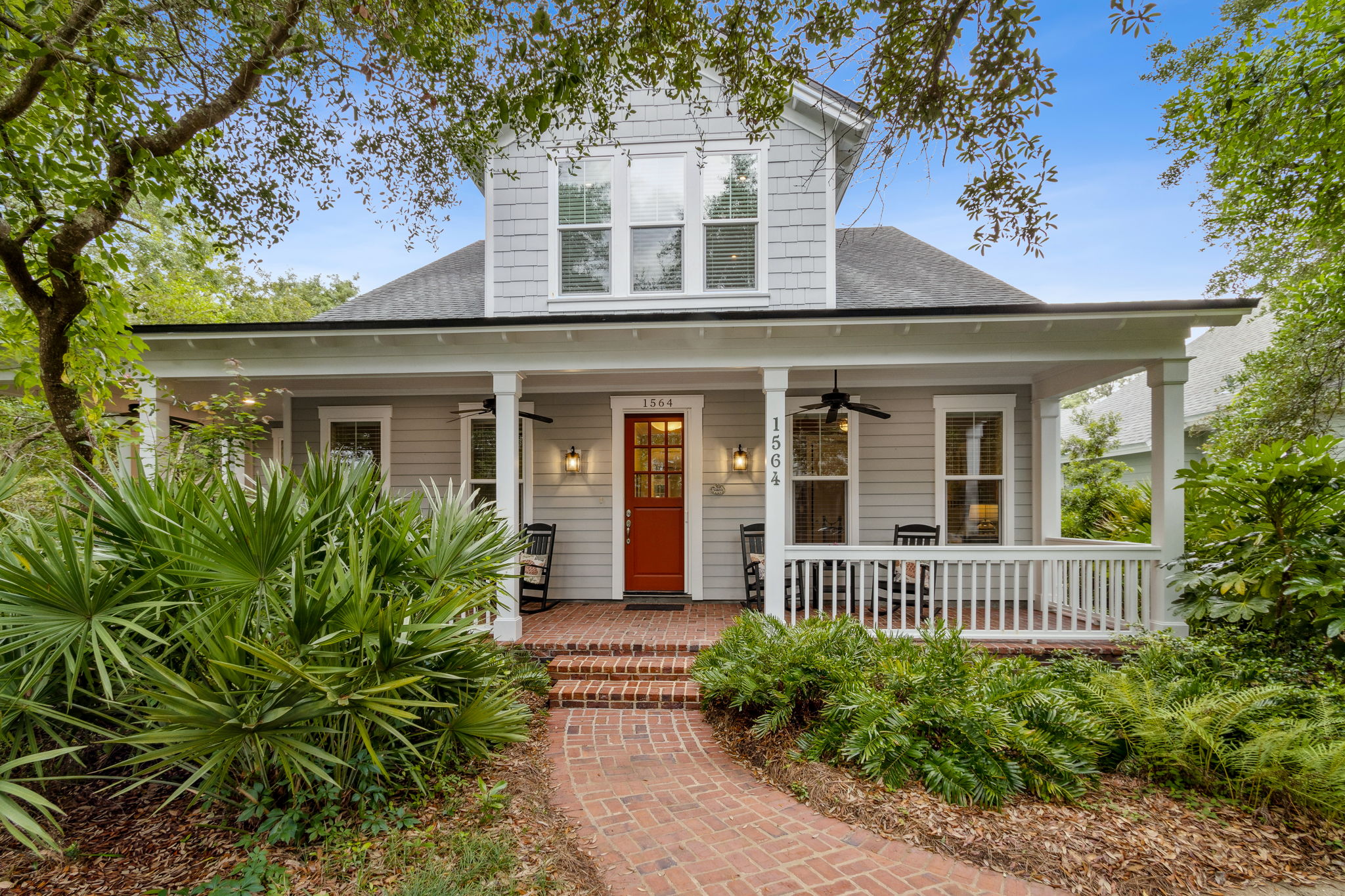 Welcome to 1564 Northpark Dr