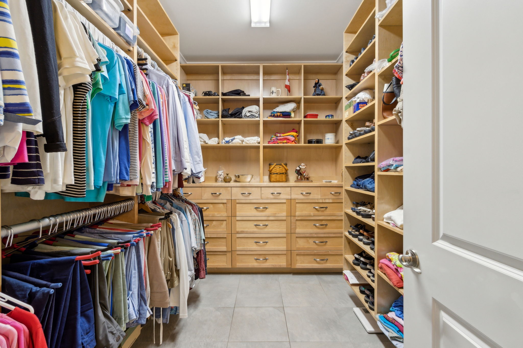 Primary Bedroom Closet