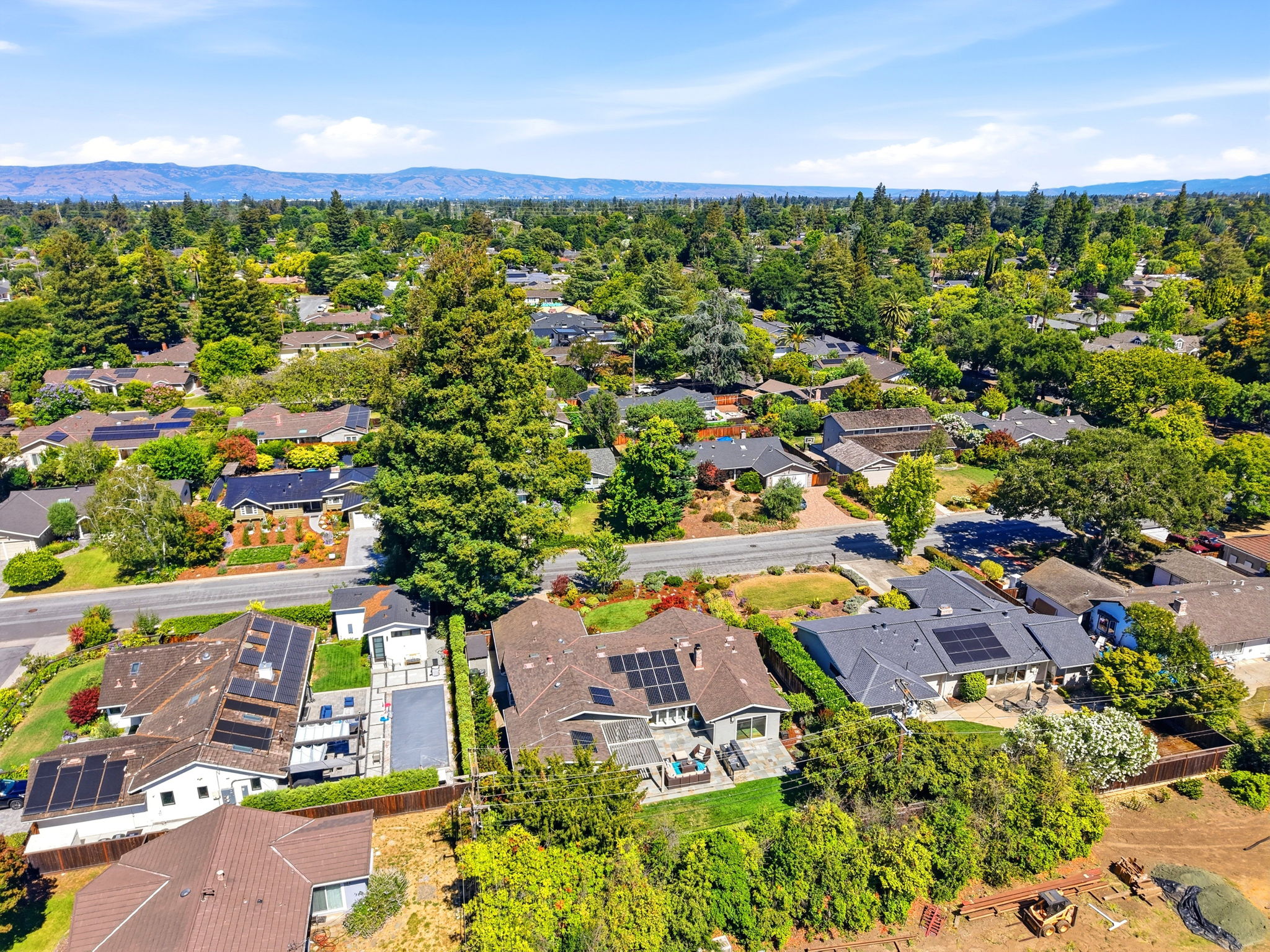 017_F8_AERIAL_1564 Wessex Ave