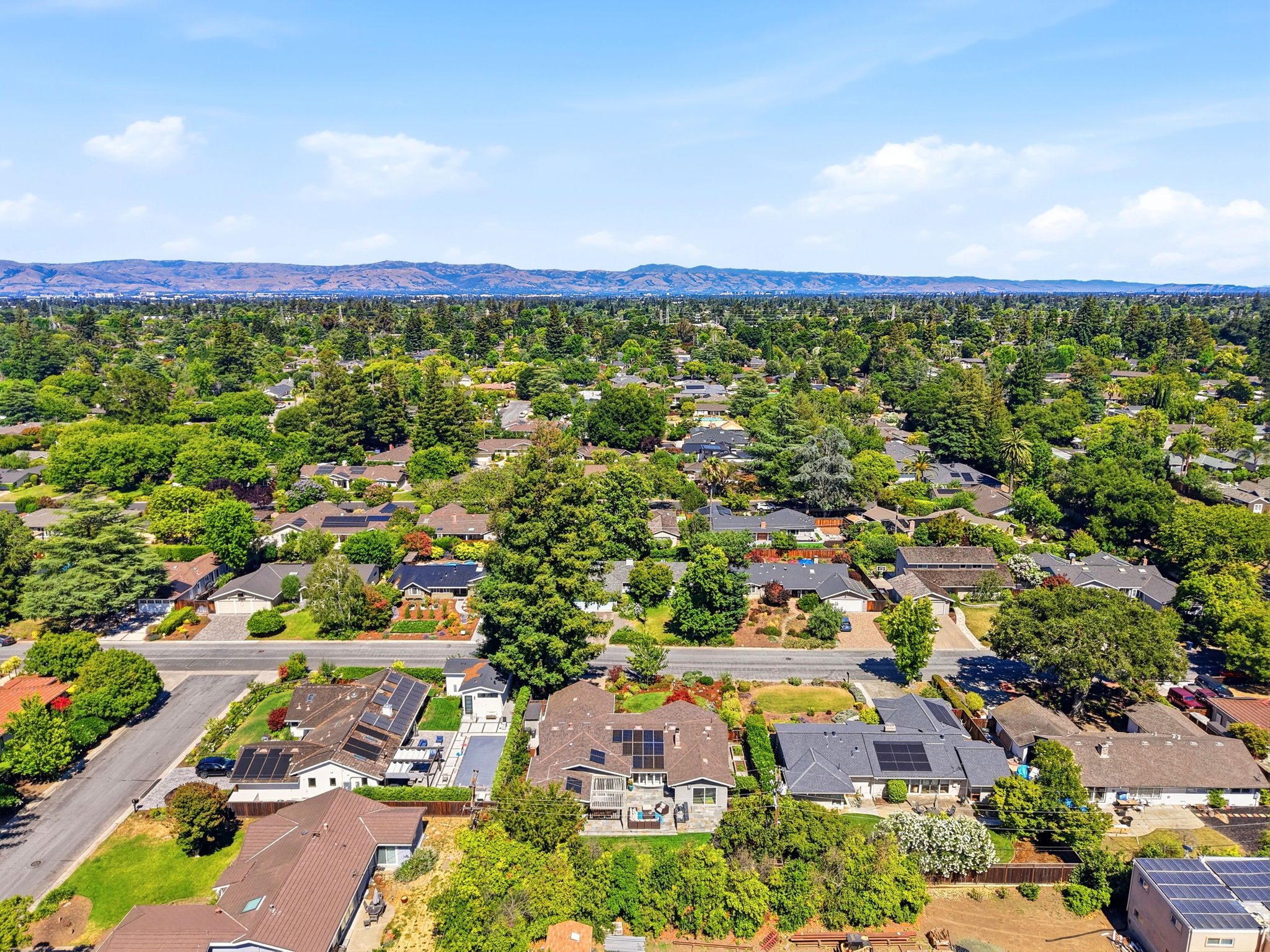 018_F8_AERIAL_1564 Wessex Ave