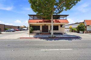 001_F8_1565 Alum Rock Ave