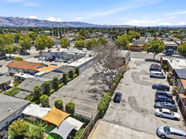 004_F8_AERIAL_1565 Alum Rock Ave