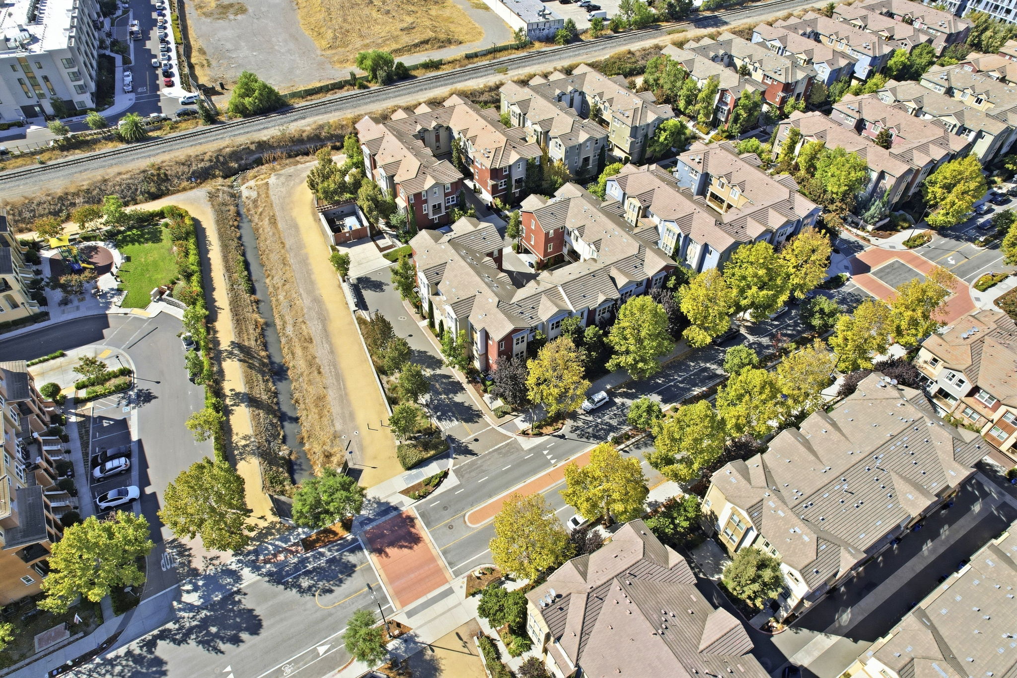 008_F8_AERIAL_1565 McCandless