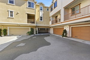 041_F8_1565 McCandless Dr