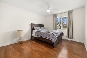 1565 Noble Ct, Kelowna, BC V1Y 8K8, Canada Photo 14
