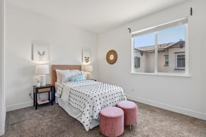 Pratt Pl-S0306-025.jpg