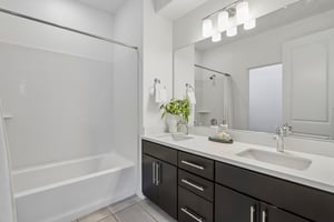 Pratt Pl-S0306-027.jpg
