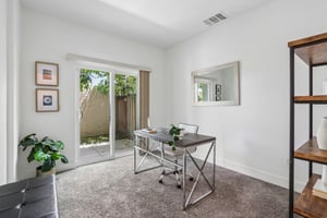 Pratt Pl-S0306-035.jpg